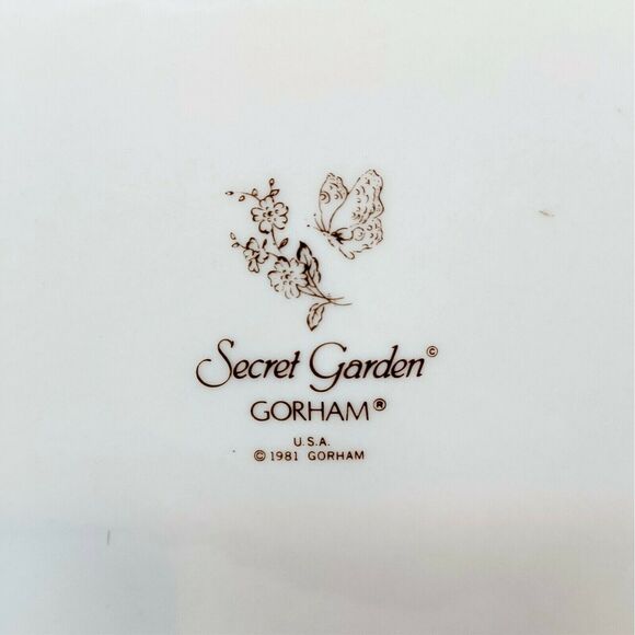 Gorham Secret Garden 10-3/4" Cake Plate Scalloped Edge Gold Trim 1981-1989 USA - Picture 4 of 4